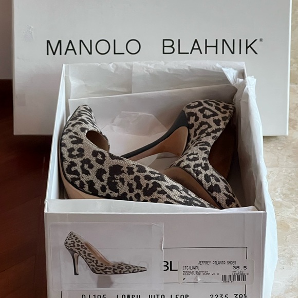 Manolo Blahnik Leopard Print Pump - Picture 2 of 2